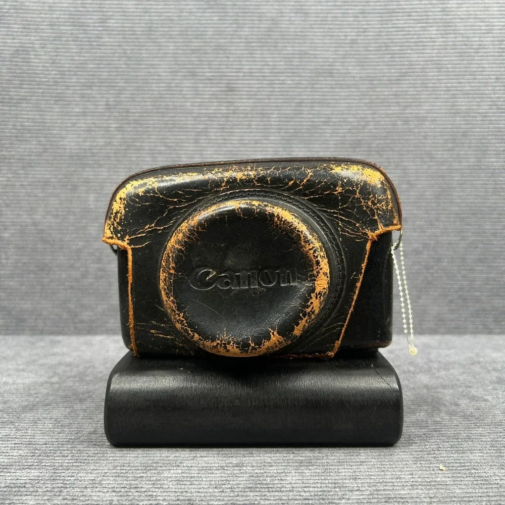 Vintage Canon Canonet 35mm Rangefinder Film Camera w/ Leather Case Japan Untest